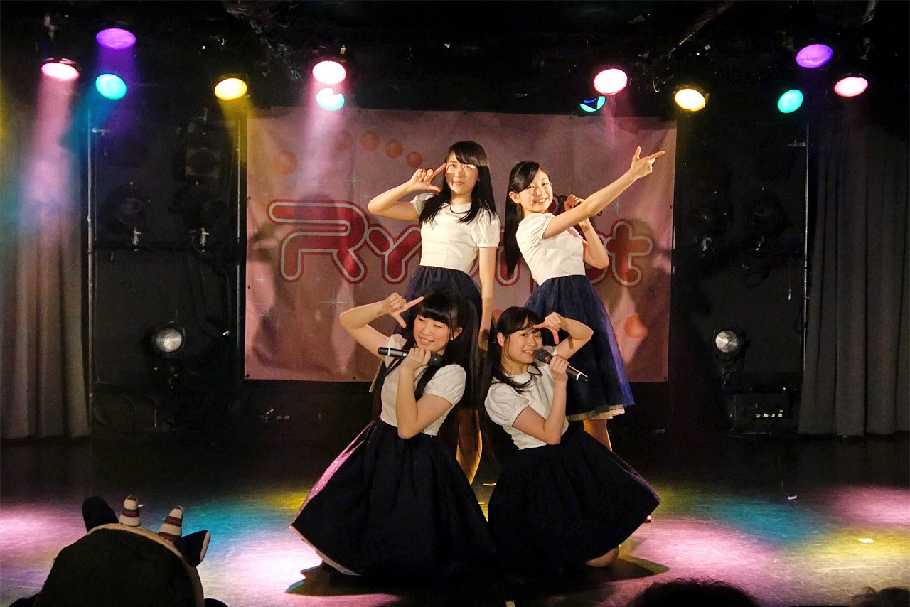 「RYUTist HOME LIVE #174」の様子。（写真提供：柳都アーティストファーム）