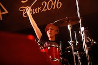 木村雅人（SHE'S / Dr）（撮影：山川哲矢）