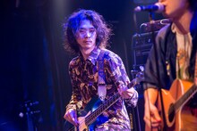 宮田岳（B / 黒猫チェルシー）（Photo by Ohagi）