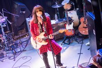 澤竜次（G / 黒猫チェルシー）（Photo by Ohagi）