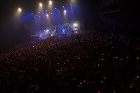 「Silent Siren Live Tour 2016 Sのために Sを狙え そしてすべてがSになる」東京・EX THEATER ROPPONGI公演の様子。（撮影：タカハシアキラ）