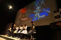「BLADE-ブレイド 天から堕ちる千の刃-」リリース発表会の様子。 （写真提供：EVIL LINE RECORDS）