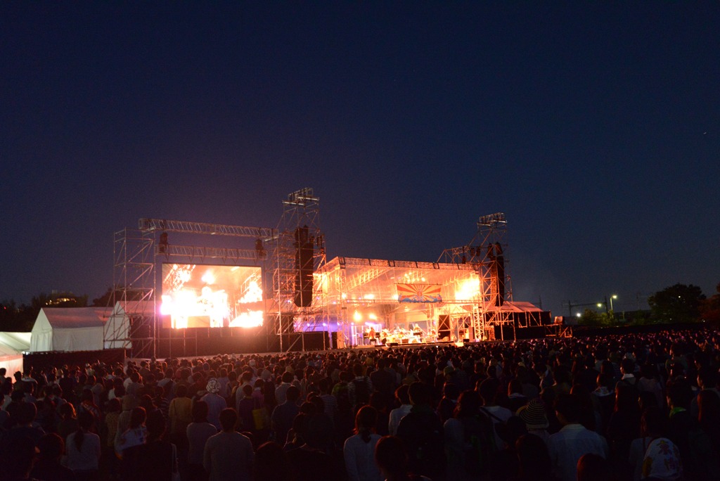 2015年に行われた「京都音楽博覧会2015 IN 梅小路公園」の様子。