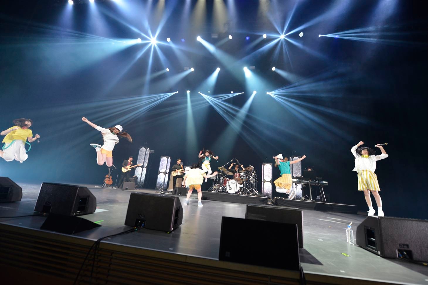 Little Glee Monster