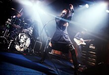 acid android「acid android live 2016 #1」の様子。（撮影：岡田貴之）