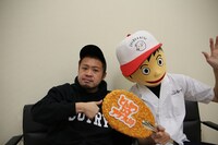 左からサイプレス上野、揚太郎。