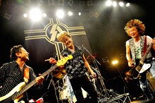 SA「TOUR『START ALL OVER AGAIN, NOW! 2016』」東京・東京キネマ倶楽部公演の様子。（Photo by MAYUMI-kiss it bitter-）