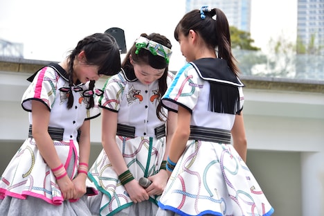 星野蒼良に説教される希山愛と西垣有彩。