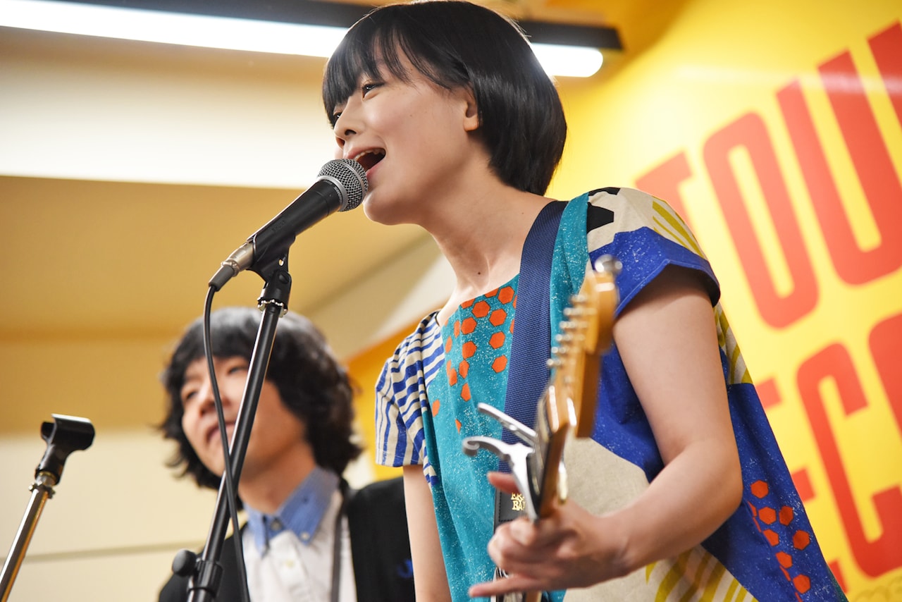 藤岡みなみ＆ザ・モローンズが札幌タワレコ＆HMV行脚、今夜ラジオ生出演も