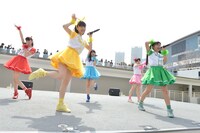 ときめき▽宣伝部～3rd SEASON～「むてきなツアー」公演初日の様子。