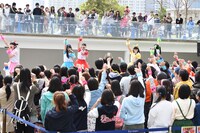 ときめき▽宣伝部～3rd SEASON～「むてきなツアー」公演初日の様子。