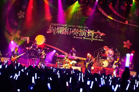 和楽器バンド(Photo by KEIKO TANABE / TAMARUYA)