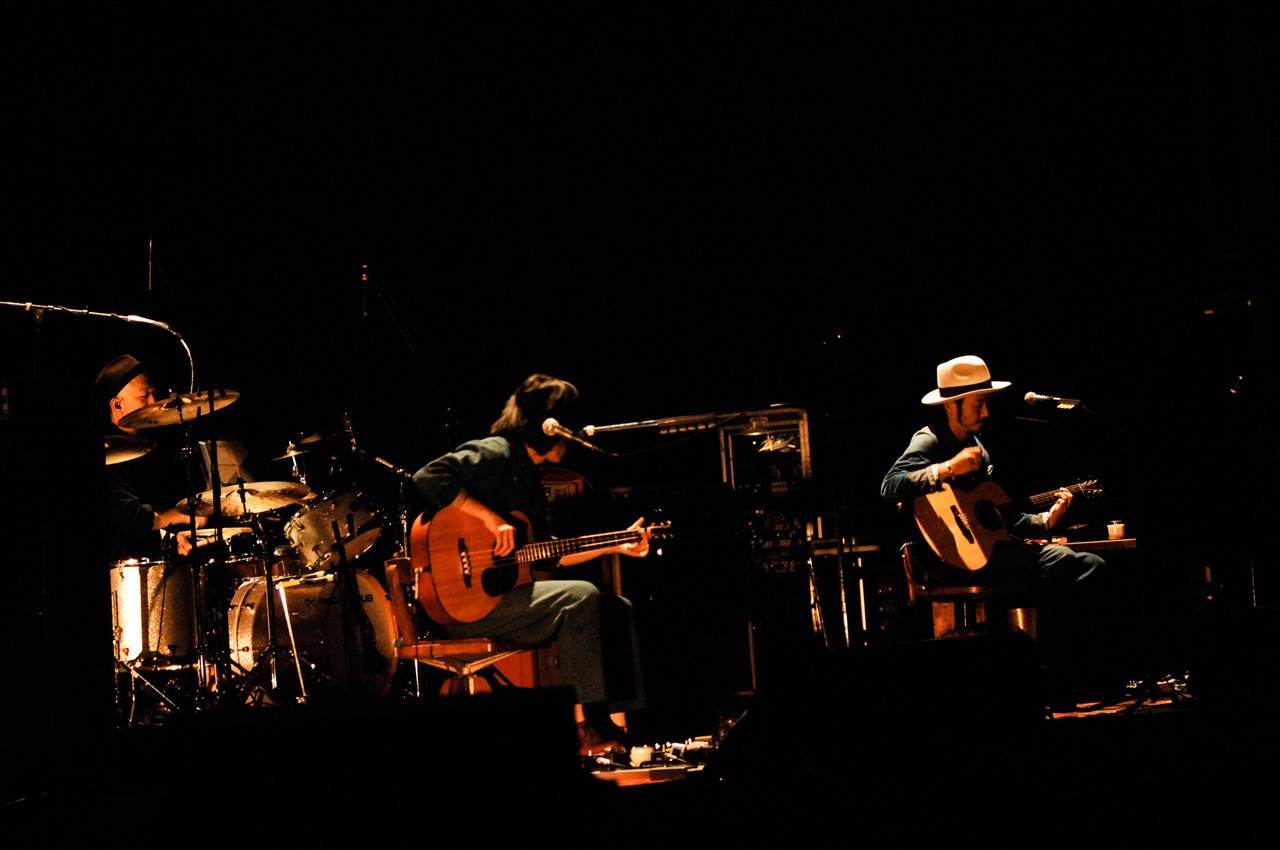 「ACIDMAN LIVE Extra Show "Second line & Acoustic & Rock"」の様子。（Photo by Yukihide "JON..."Takimoto）
