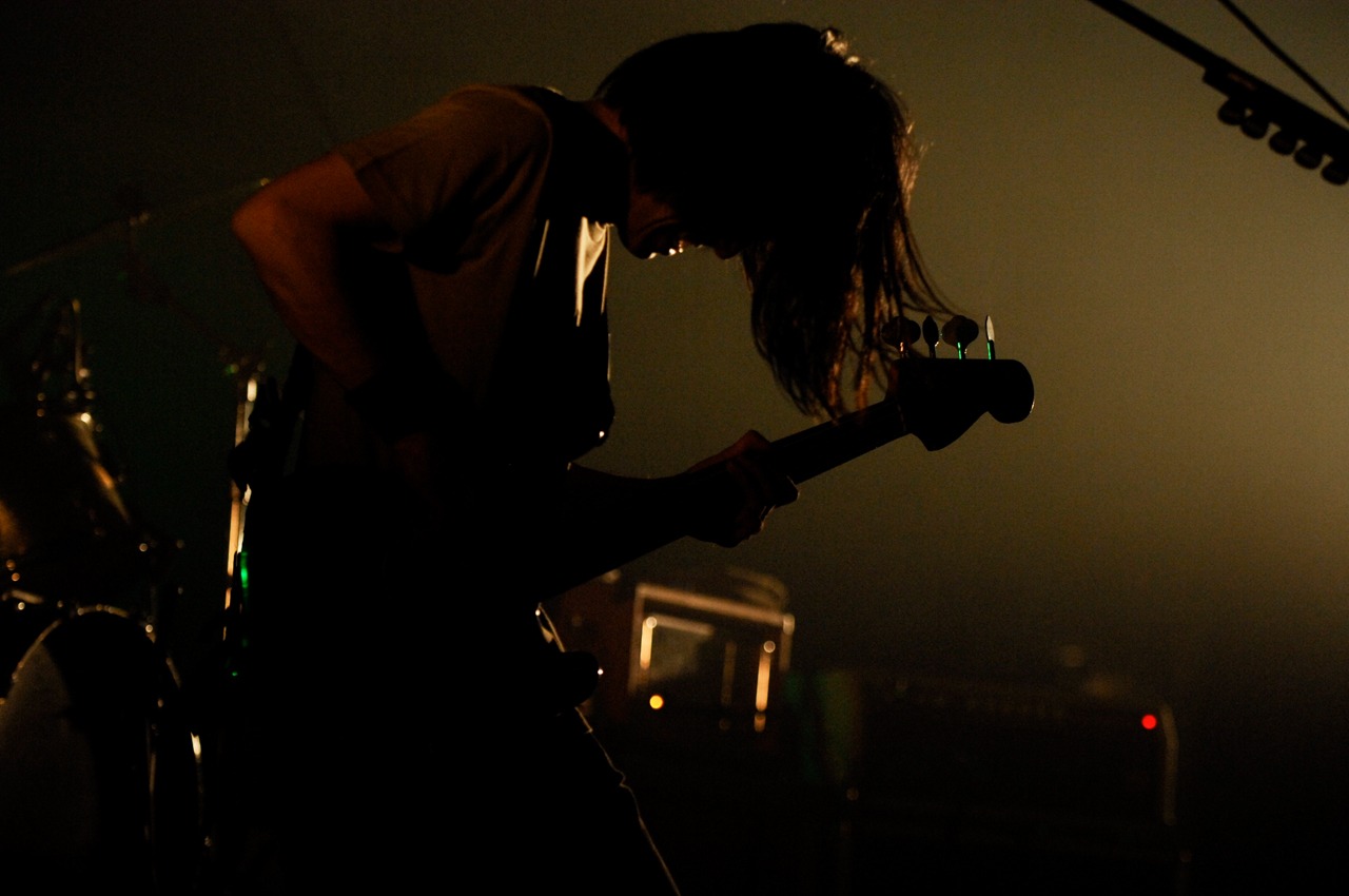 佐藤雅俊（B）（Photo by Yukihide "JON..."Takimoto）