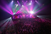 NICO Touches the Walls「NICO Touches the Walls TOUR 2016 “勇気も愛もないなんて”」東京・Zepp DiverCity TOKYO公演の様子。（撮影：上飯坂一）