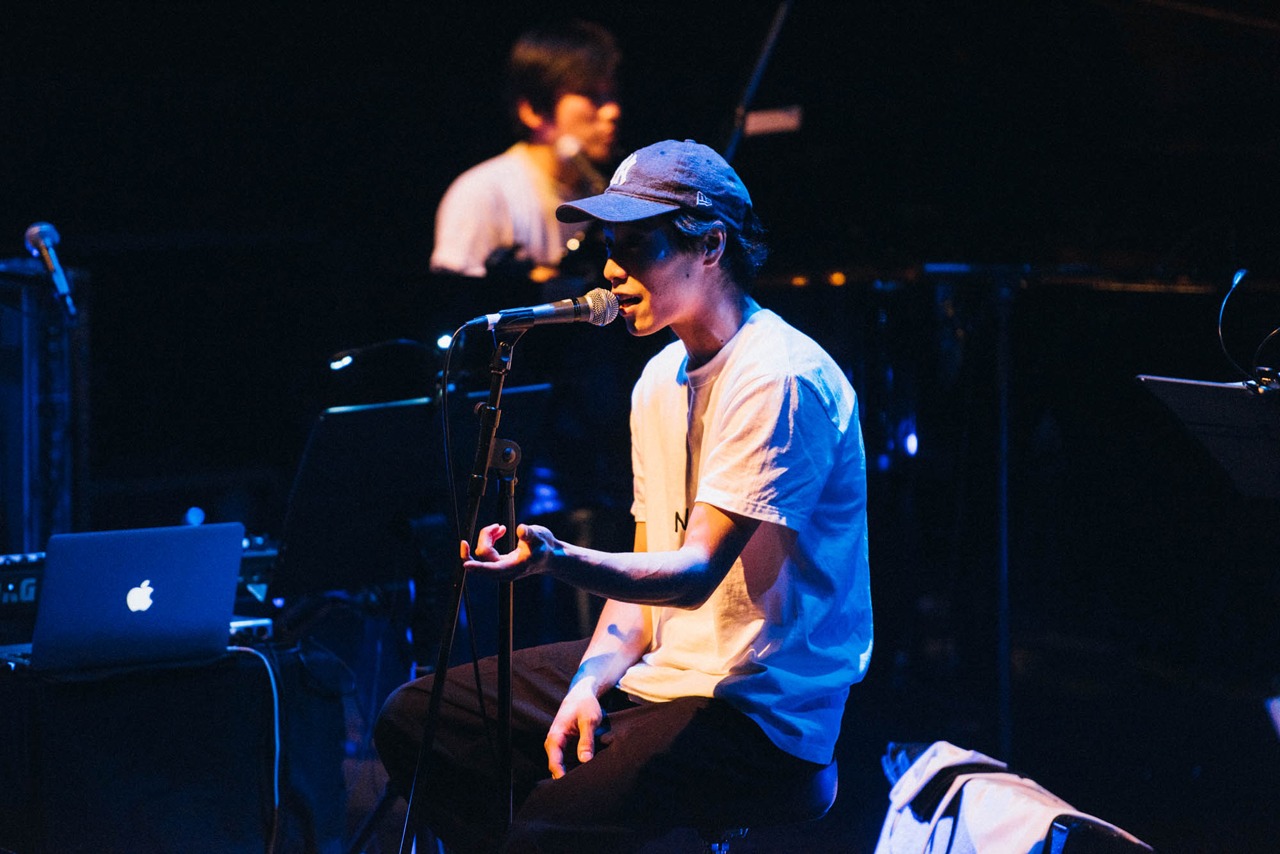 蓮沼執太「メロディーズ・ツアー2016 東京公演」2ndステージの様子。（Photo by TAKEHIRO GOTO）