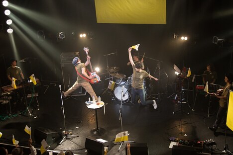 TWEEDEES（撮影：吉田進吾）