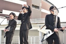 左からHIROKI、HAMA、GORO。