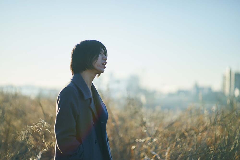 GOMESS、グラビアアイドルら参加ゲストの生き様をテーマにした新作アルバム