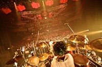 グッドモーニングアメリカ「グッドモーニングアメリカ TOUR 2016」東京・新木場STUDIO COAST公演の様子。（撮影：佐藤広理）