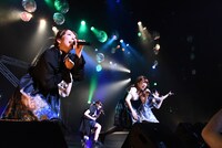 STARMARIE単独公演「FANTASY TRIP ～第二幕 星祭りの夜から～」の様子。