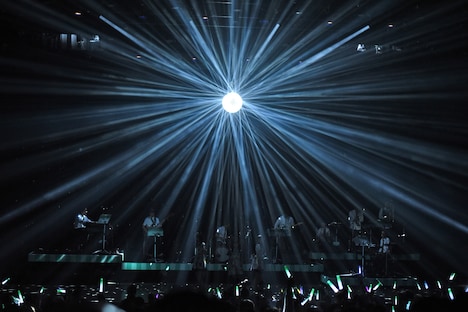 「Negicco Second Tour "The Music Band of Negicco" supported byサトウ食品」最終公演の様子。