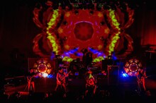 Crystal Lake「CHAMPIONSHIP TOUR 2016」東京・赤坂BLITZ公演の様子。（Photo by Takashi "TAKA” Konuma）