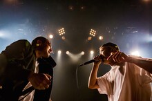 左からRyo（Crystal Lake）、Hiro（SHADOWS）。（Photo by Takashi "TAKA” Konuma）