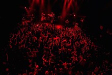 Crystal Lake「CHAMPIONSHIP TOUR 2016」東京・赤坂BLITZ公演の様子。（Photo by Takashi "TAKA” Konuma）