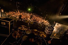 Crystal Lake「CHAMPIONSHIP TOUR 2016」東京・赤坂BLITZ公演の様子。（Photo by Takashi "TAKA” Konuma）