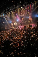 「ONEMANMAN」愛知・ElectricLadyLand公演の様子。（撮影：kaochi）