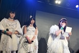 卒業発表をした水原汐莉、奈良井夢、坂木ひとみ。
