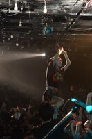 昨年11月に東京・LIQUIDROOMで開催された「『Dystopia Romance』リリースパーティー」の様子。