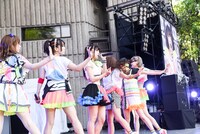 妄想キャリブレーションによるライブの様子。