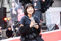 BELLRING少女ハートによるライブの様子。