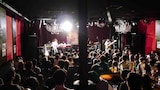 YURiCa/花たん「YURiCa/花たんの食べましょう歌いましょう、食べましょうツアー」大阪・Shangri-La公演の様子。(写真提供:サブカライズレコード)