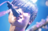 小関竜矢（Vo, G）（撮影：梅田慎之介）