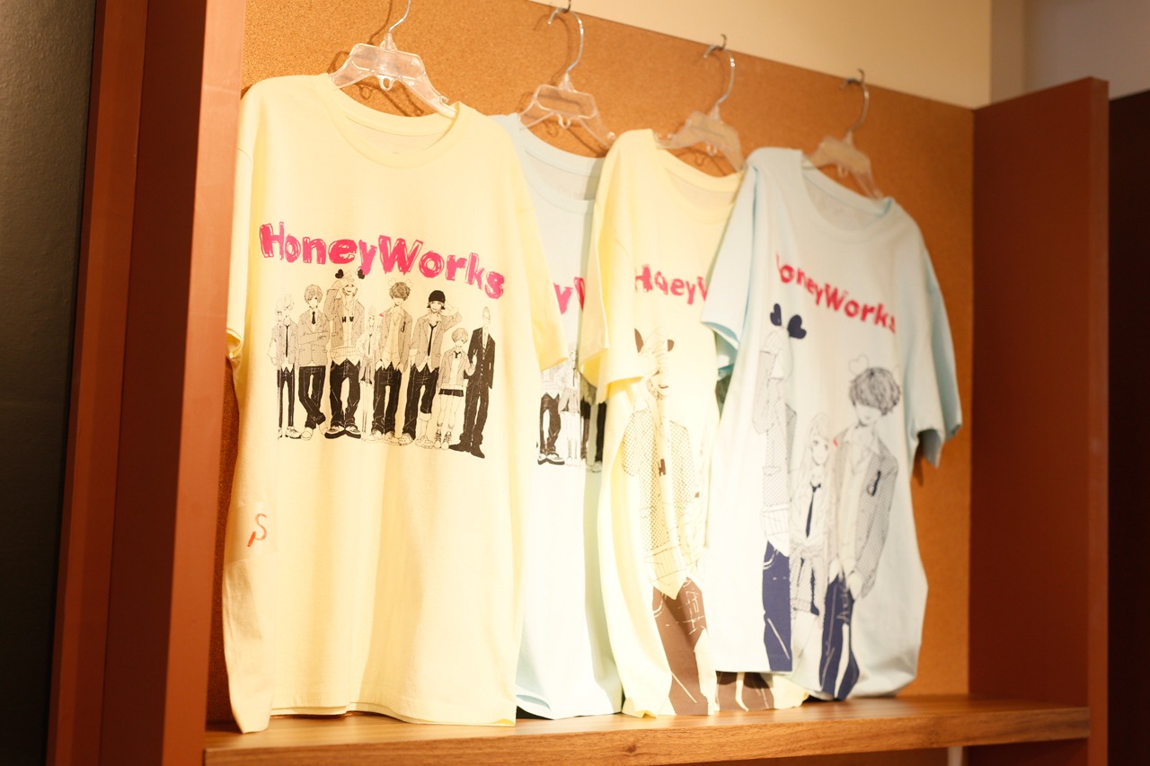 期間限定ショップ「HoneyWorks POPUP SHOP」店内の様子。（写真提供：アニプレックス）