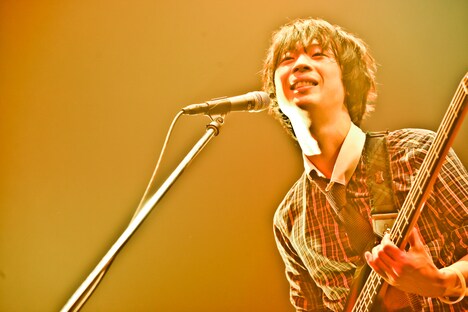 岡田典之(B)(Photo by PETA)