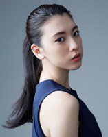 三吉彩花
