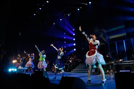 「アイカツ」コーナーでのSTAR☆ANIS。