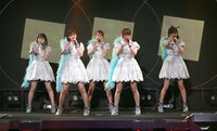 「Juice=Juice LIVE MISSION 220 ～Code3　Special→Growing Up!～」東京・中野サンプラザ公演の様子。（提供：アップフロントグループ）