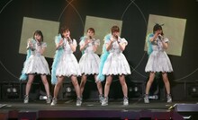 「Juice=Juice LIVE MISSION 220 ～Code3　Special→Growing Up!～」東京・中野サンプラザ公演の様子。（提供：アップフロントグループ）