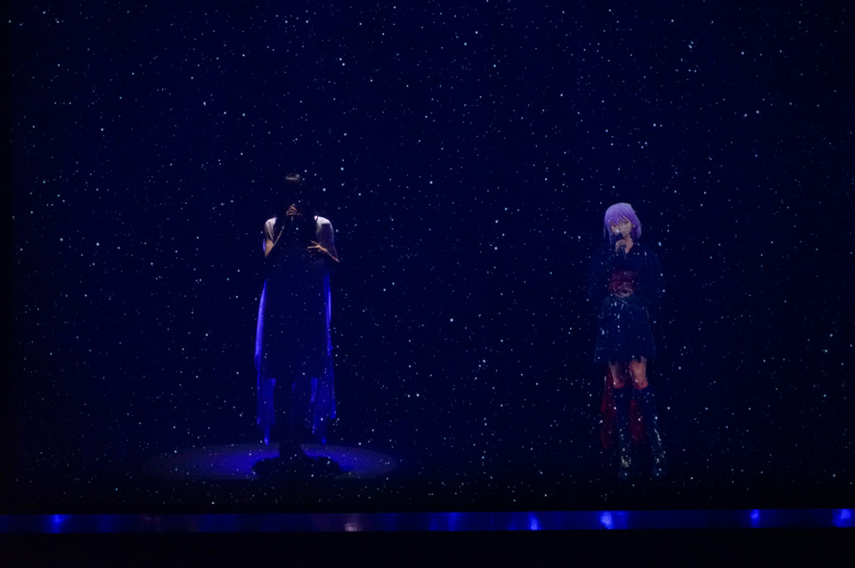 AimerとEGOISTのコラボの様子。（Photo by peach）