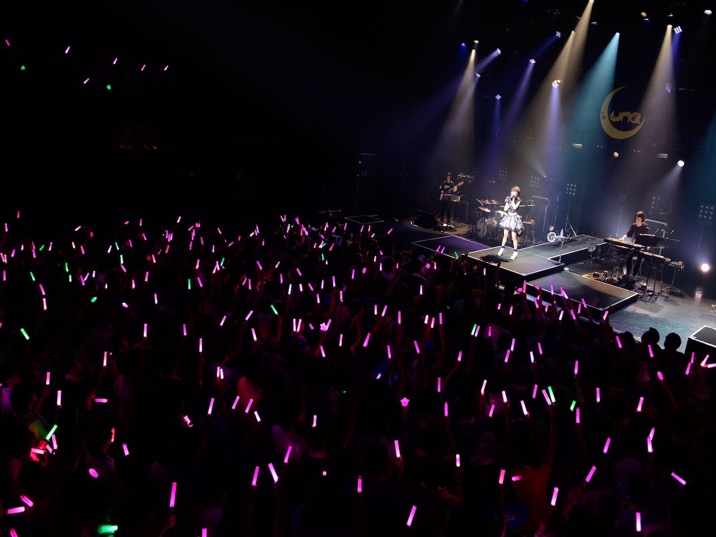 春奈るな「春奈るな LIVE 2016 "Ripple Effect"」の様子。（撮影：金井尭子）
