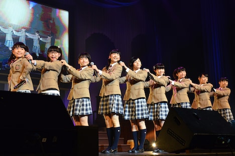 「さくら学院 2016年度 ～転入式～」の様子。