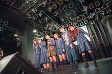 「ALL YOU NEED IS LOVE」を歌うBiSH。（写真提供：エイベックス・ミュージック・クリエイティヴ株式会社）