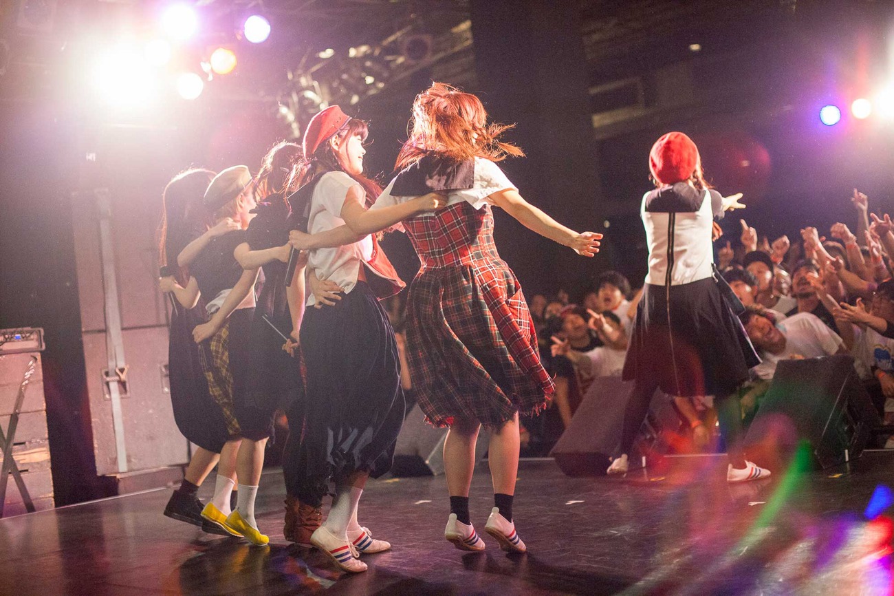 「24 Hour Party BiSH」の様子。（写真提供：エイベックス・ミュージック・クリエイティヴ株式会社）