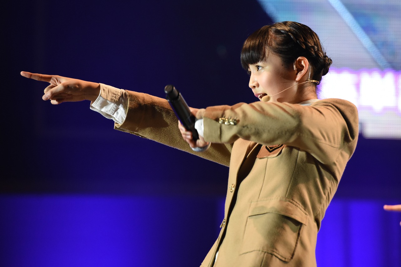 麻生真彩