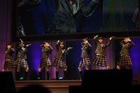 新制服ファッションショーの様子。